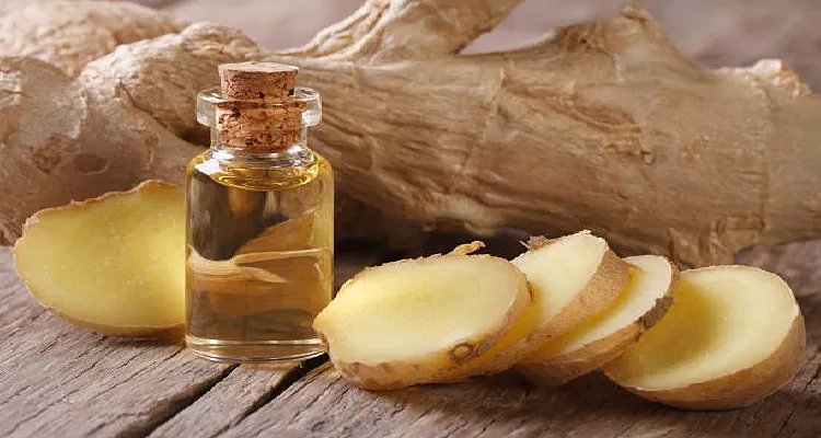 Ginger oil for digestion, a benefit of aromatherapy for physical well-being.