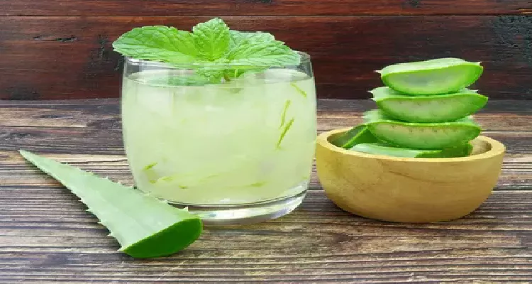 Aloe vera juice, a home remedy to relieve gastroesophageal reflux.
