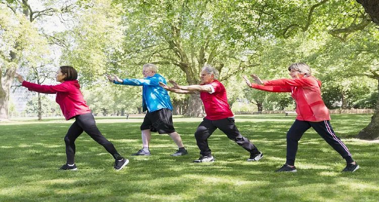 Tai Chi class for joint pain relief in the elderly