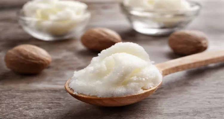 Shea butter, a natural product to fight skin aging.