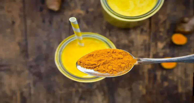 Turmeric latte for mental health and your natural health