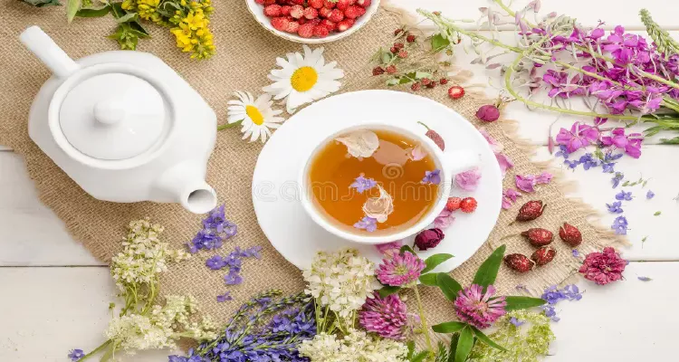 Chamomile-lavender tea, a soothing tea recipe to combat stress and anxiety
