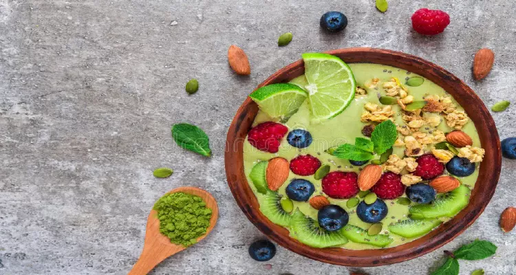 Nutrient-packed moringa smoothie for your natural health.